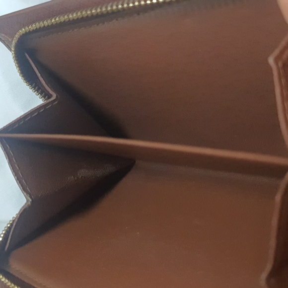 Auth🏵 Louis vuitton Monogram Porte Monnaie Billets Tresor Wallet -GUC - Picture 12 of 17